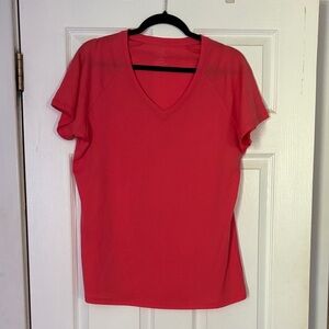 Woolx Large Mia tee coral pink V-Neck Top EUC